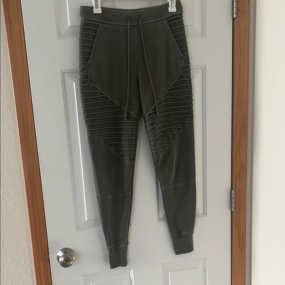 H&M Divided Sage Green Joggers